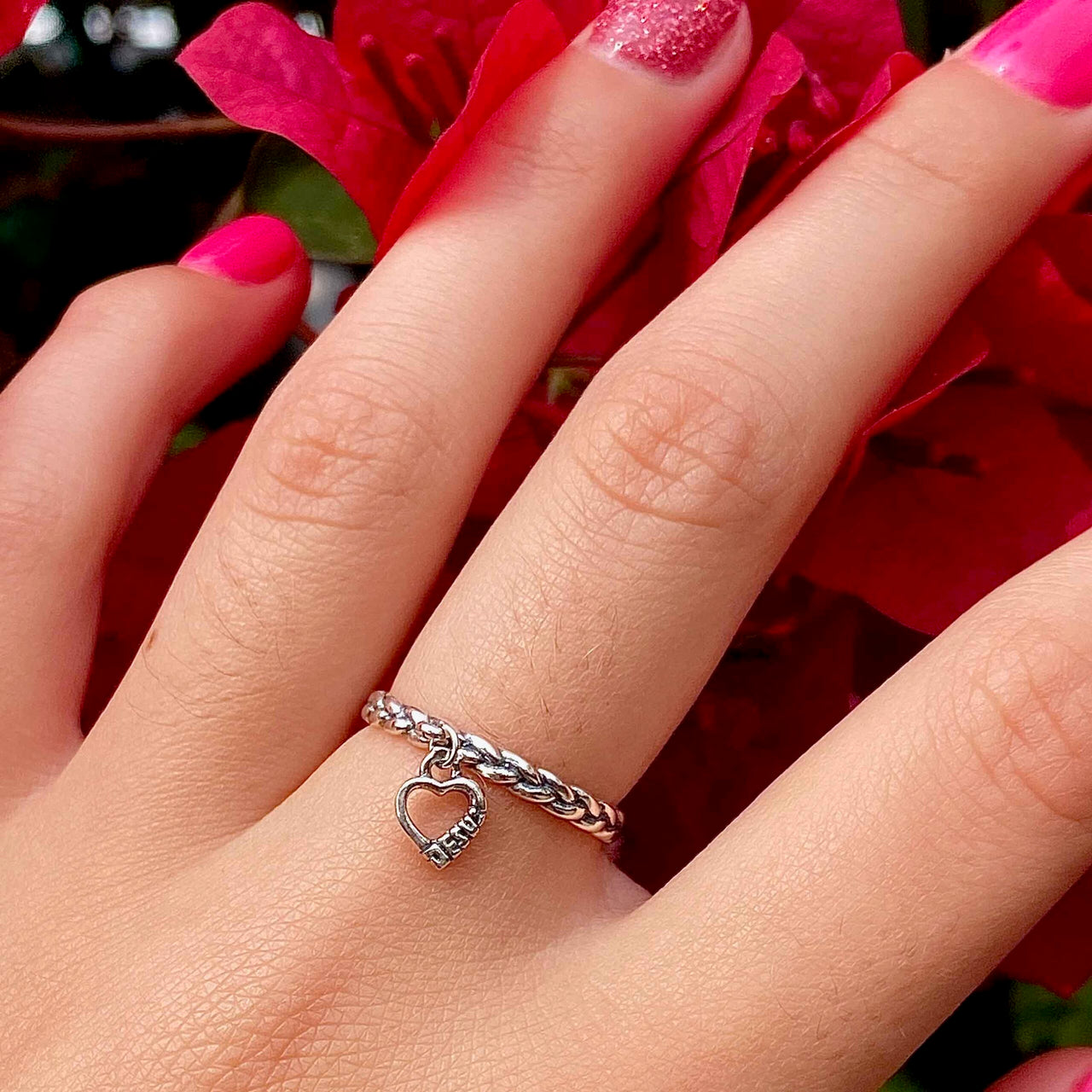 Rope Band With Dangling Heart Ring Sterling Silver Jewelry